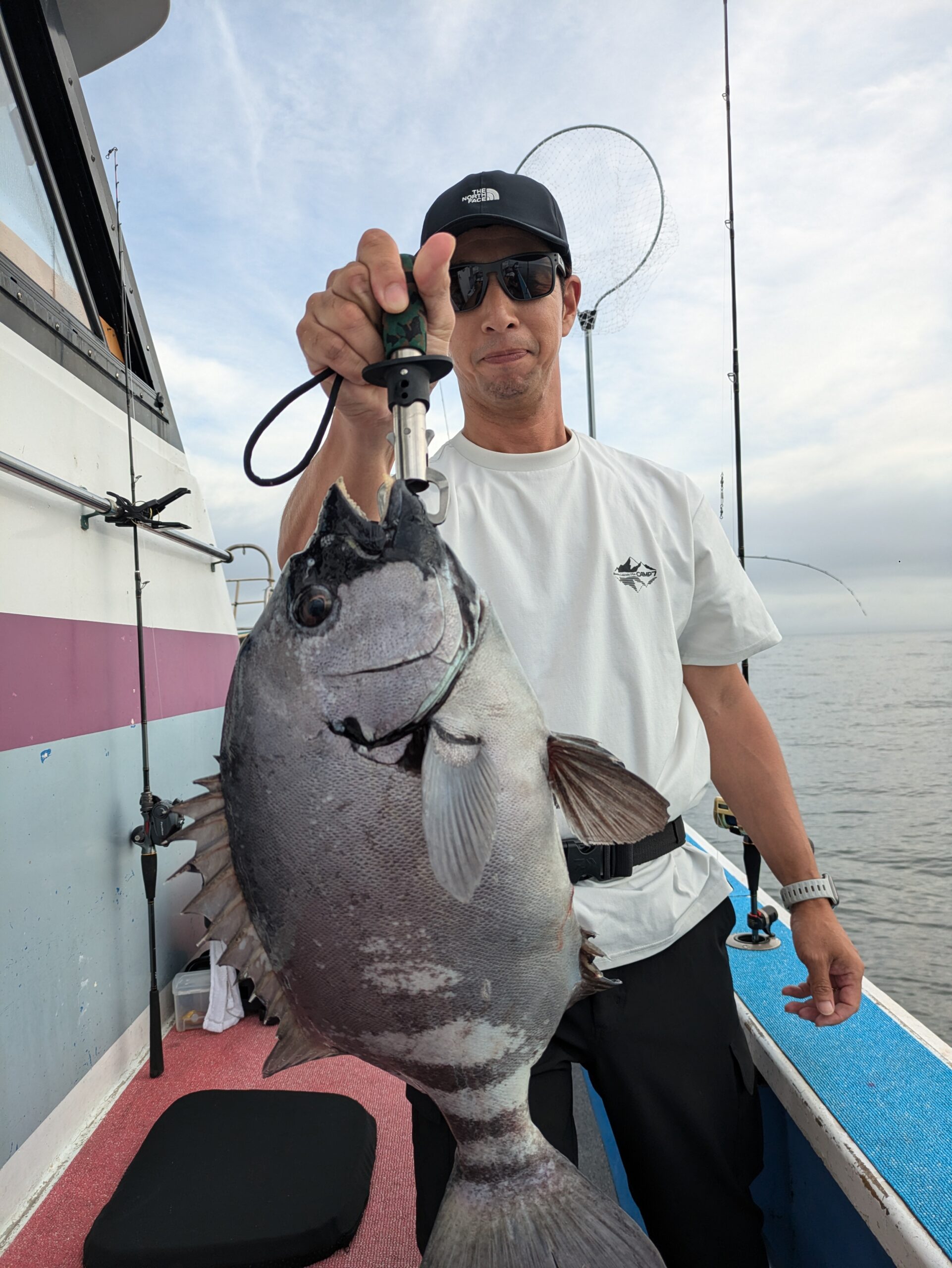 石鯛釣り - 功成丸｜伊勢湾の釣り｜三重県鳥羽市の釣船屋